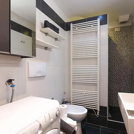 Primopiano - Schiaparelli A Flat * 밀라노