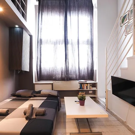 Primopiano - Schiaparelli A Flat Apartamento *